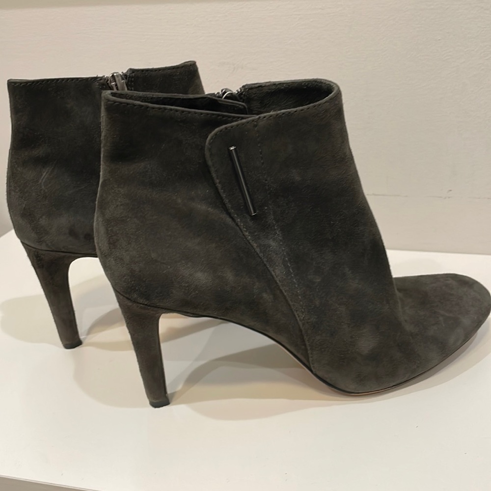 Beautiful dark grey suede Vince Camuto Booties.  Great condition!